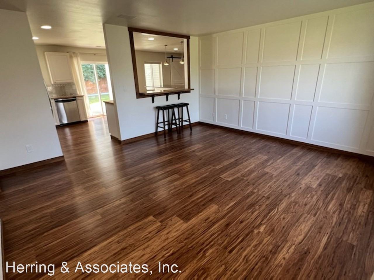 1905 Pensione Pl - Photo 2 of 16