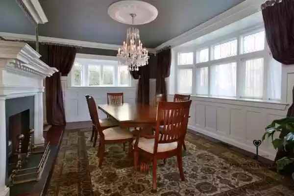 460 Heath St - Photo 2 of 7