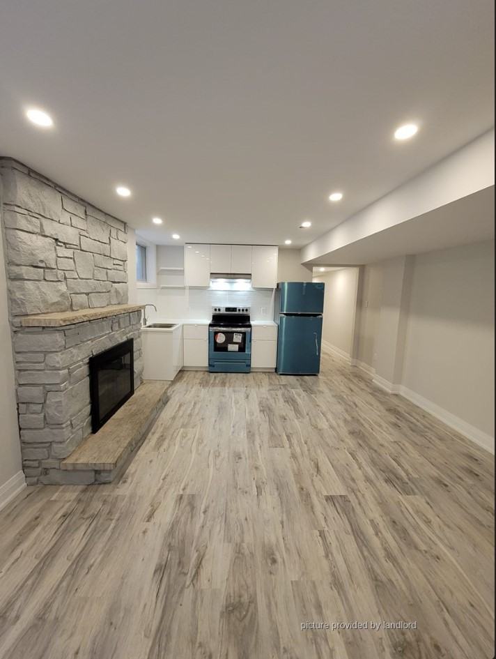 599 Glencairn Ave - Photo 2 of 11