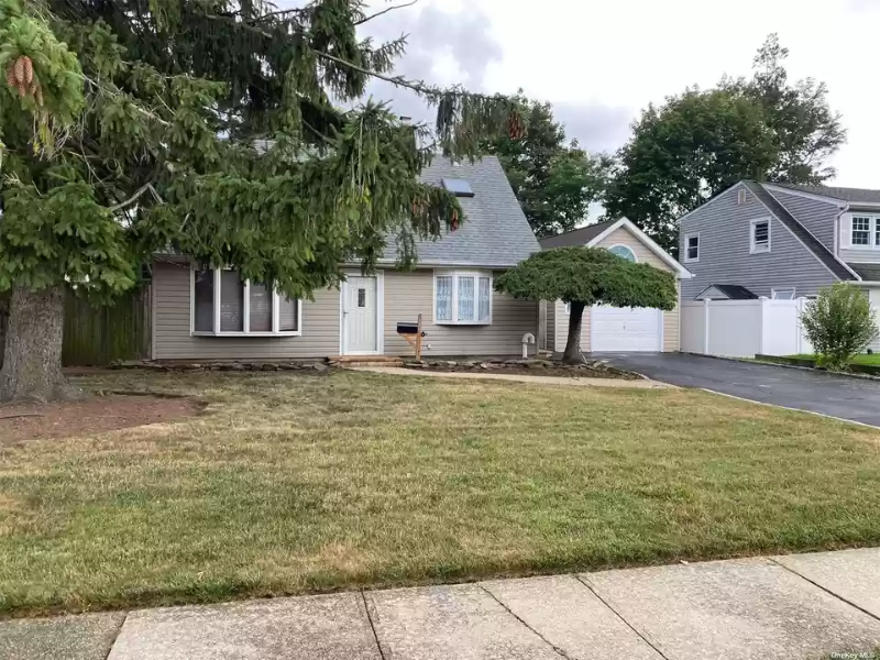 68 Old Farm Rd - Photo 3 of 23