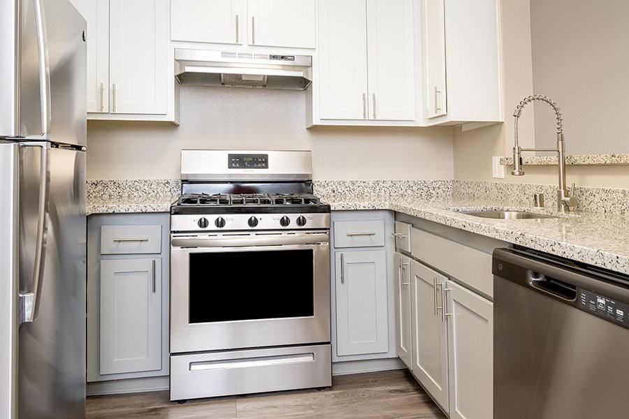 Gateway San Leandro Apartments 902 Davis St, San Leandro, CA 94577