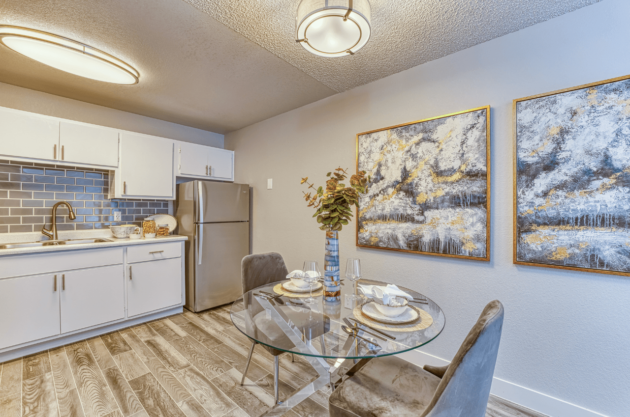 Las Brisas Apartment Homes - Photo 6 of 14