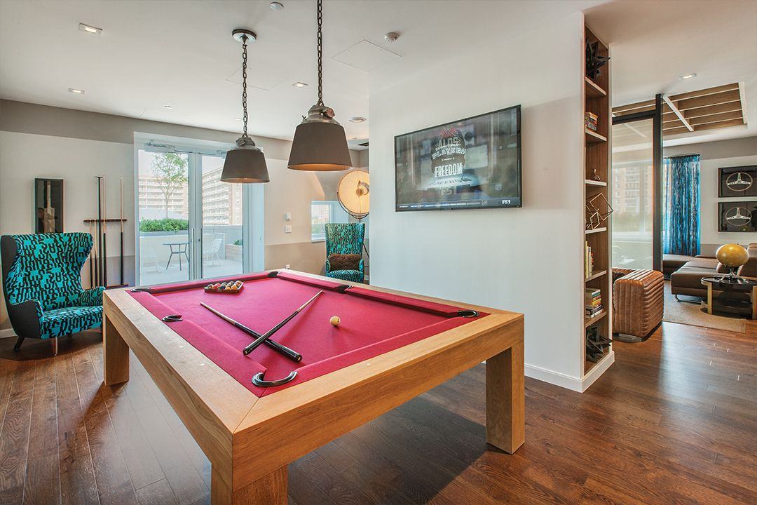 The Alexander - Photo 3 of 48