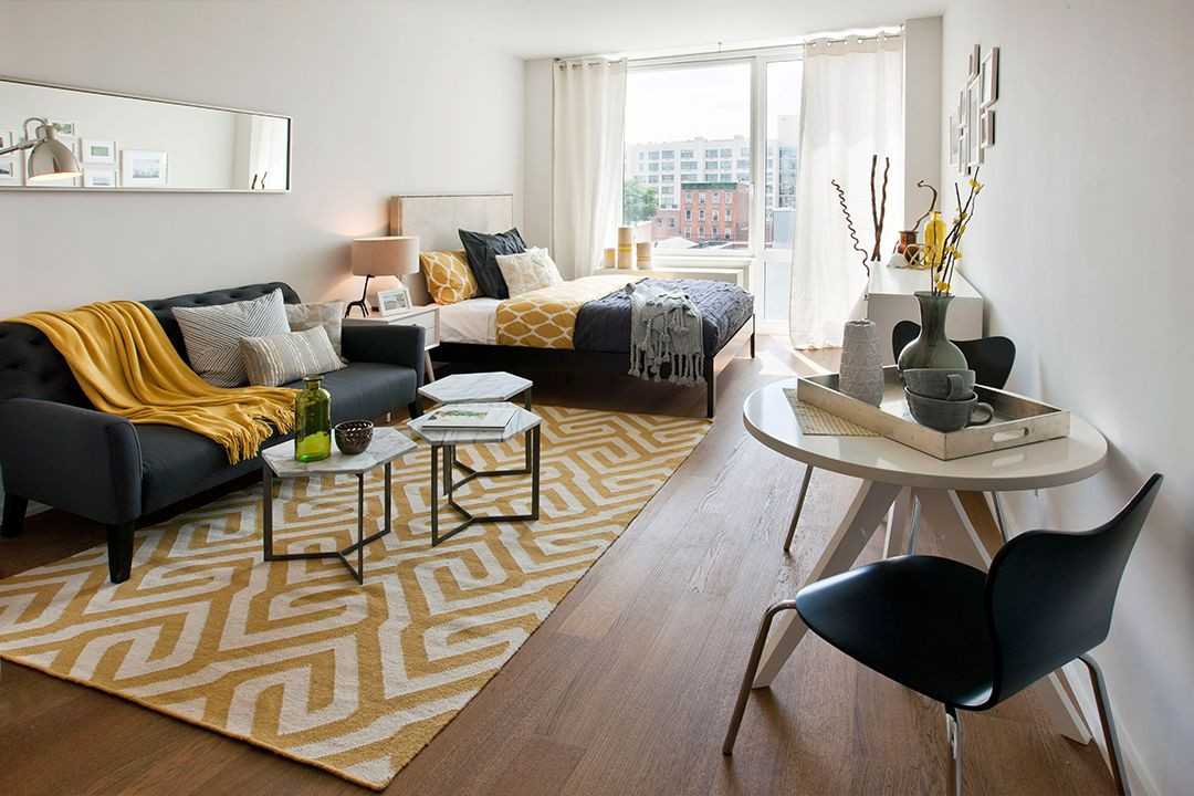 The Maximilian - Photo 3 of 27