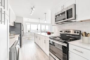 featured image of 2500 East Ave