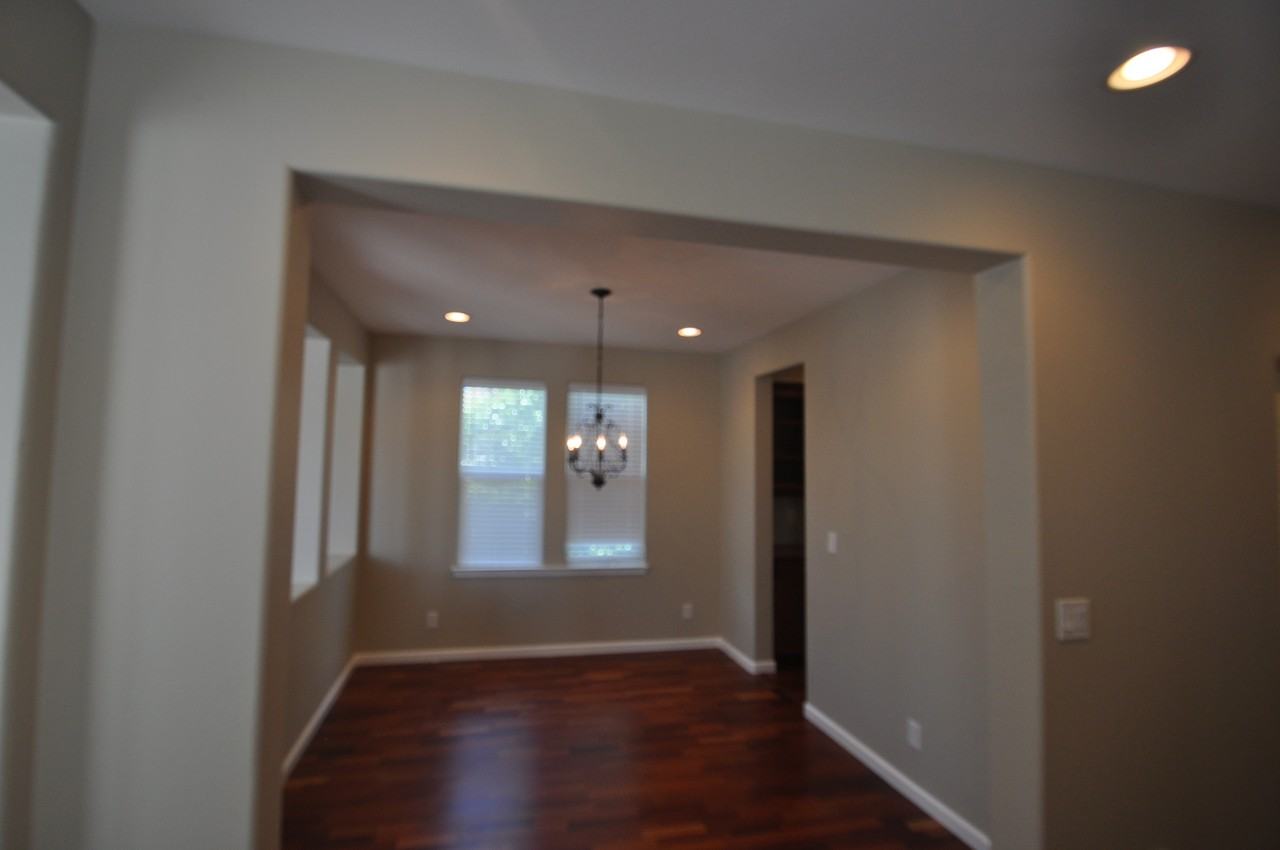 4204 Summer Gate Ave - Photo 3 of 11