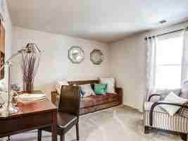 featured image of 262 W Washington Center Rd