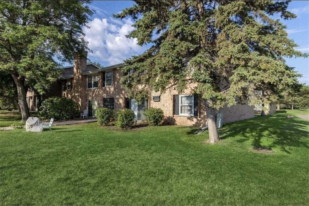 820 Old Settlers Trl #6 - Photo 2 of 17