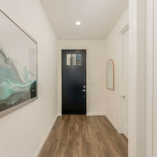 7114 N Dylan Ct - Photo 4 of 16