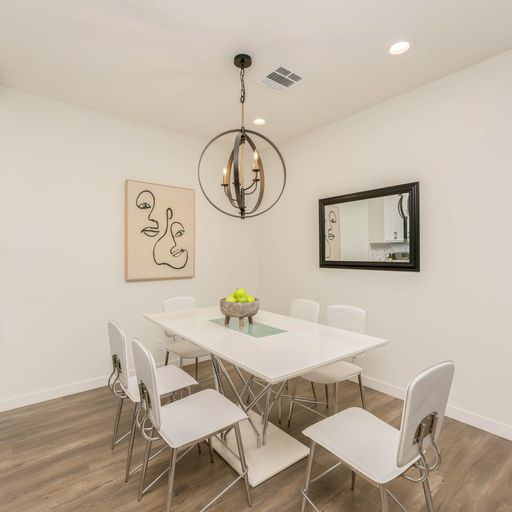 7114 N Dylan Ct - Photo 7 of 16