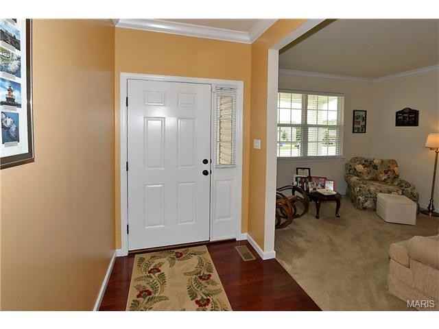 1074 Durham Garden Dr - Photo 2 of 21