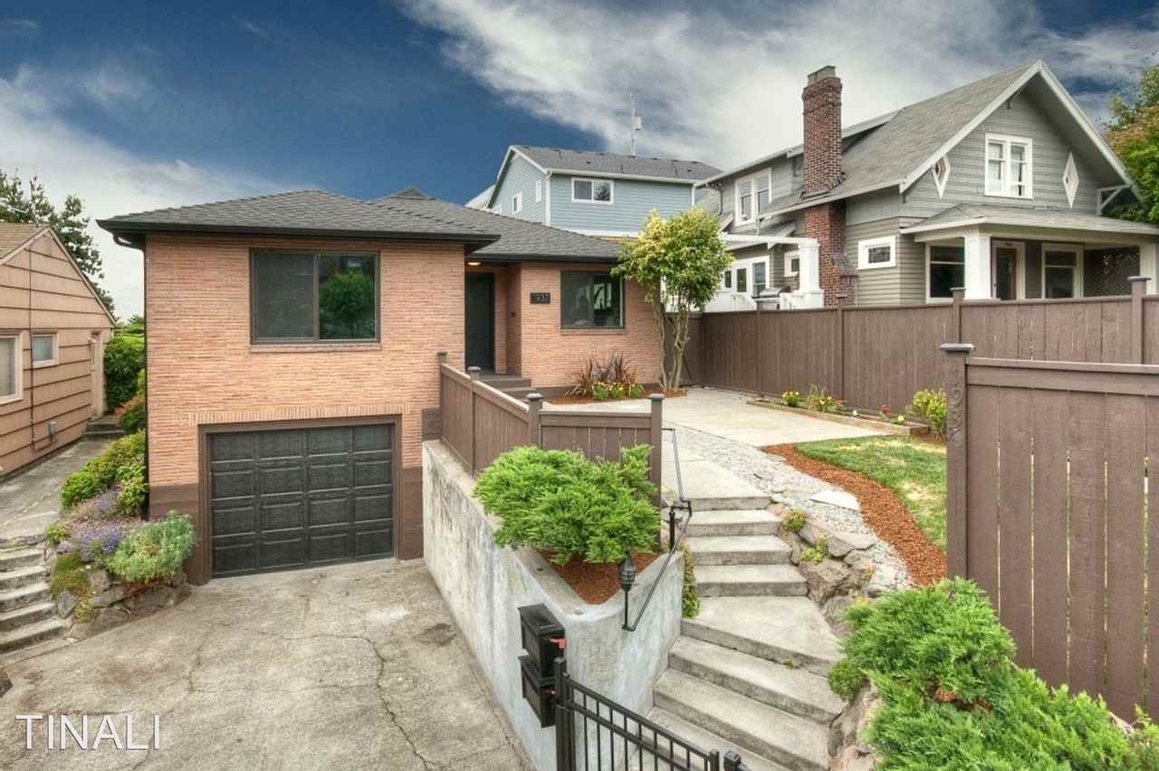 1937 10th Ave W - Photo 2 of 24