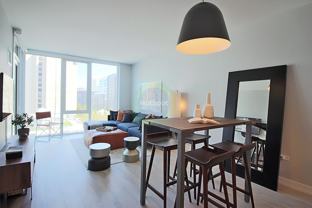 1140 N Wells St #1-1 - Photo 1 of 1