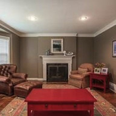 1021 W 69th St - Photo 3 of 26