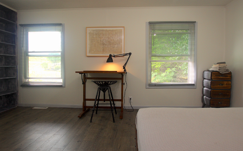 5377 Bates Rd - Photo 5 of 10