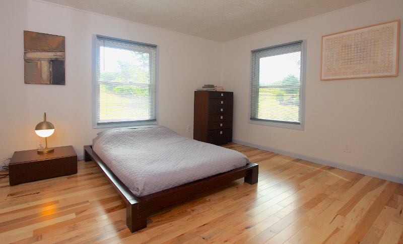 5377 Bates Rd - Photo 6 of 10