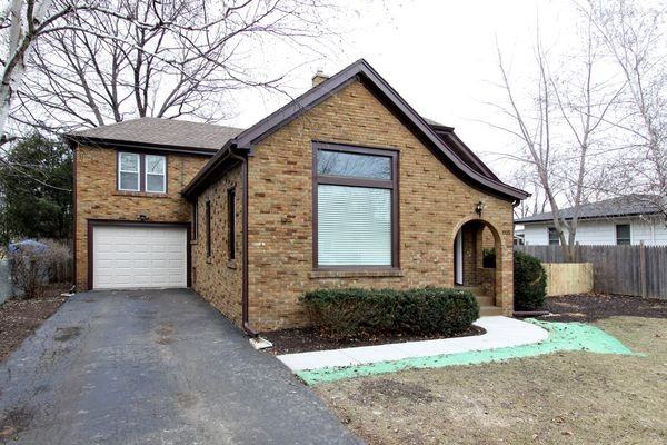 1115 Lemorr Ave - Photo 2 of 19