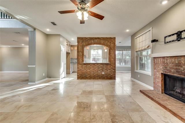 1608 Yaggi Dr - Photo 2 of 8