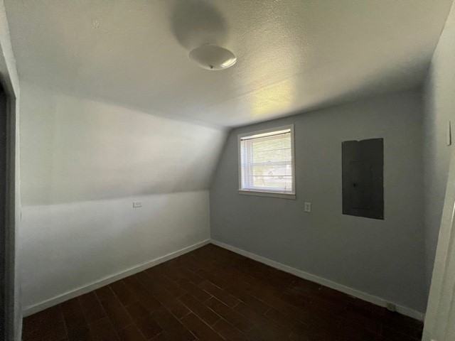 353 Riverdale Dr - Photo 2 of 11