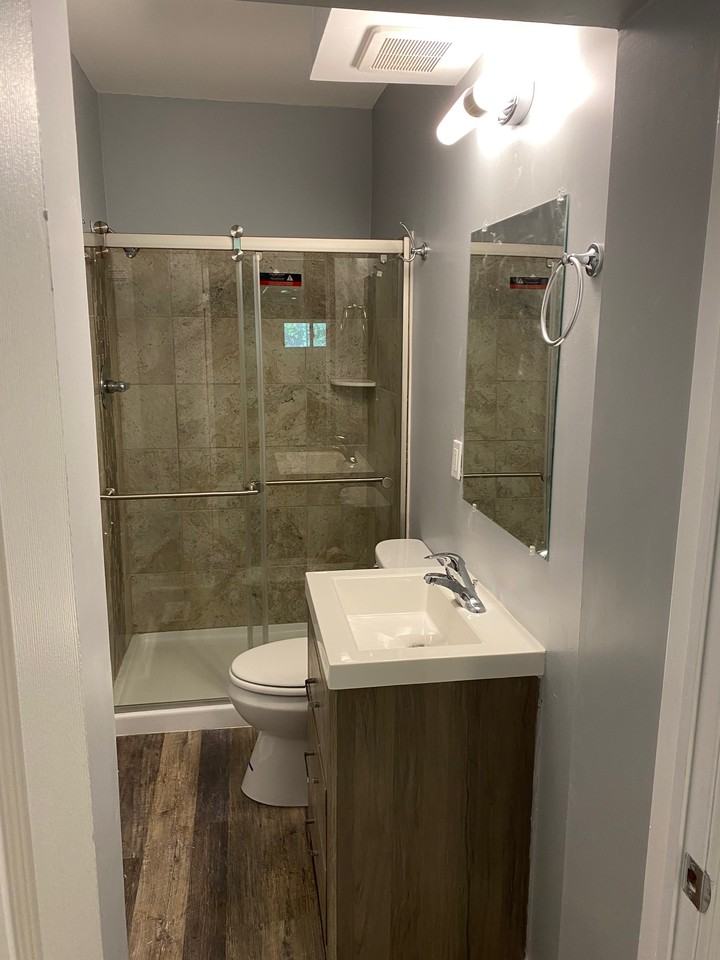 627 Denison Street - Photo 5 of 11