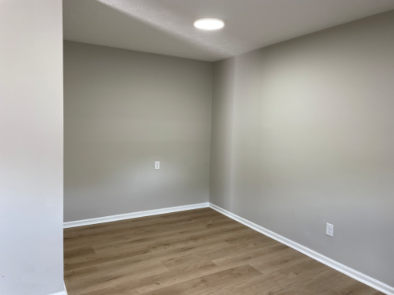 105 Grogan Cir #1 - Photo 2 of 8