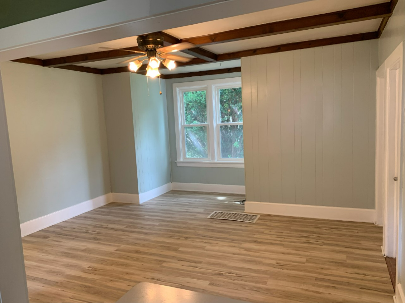 W61N386 Washington Ave - Photo 3 of 9
