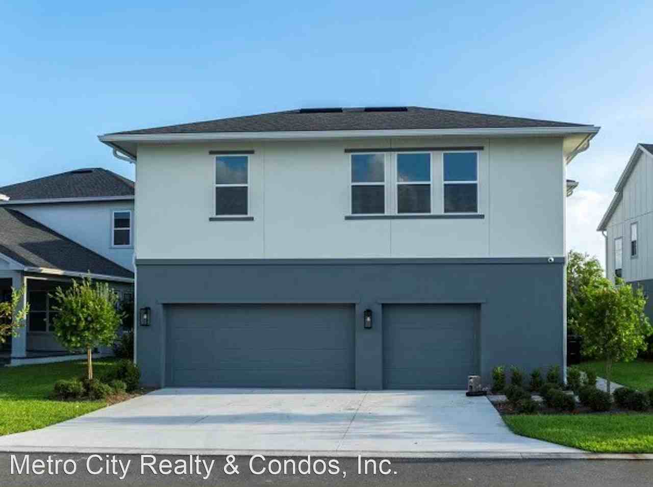 6921 Arnoldson St - Photo 3 of 9