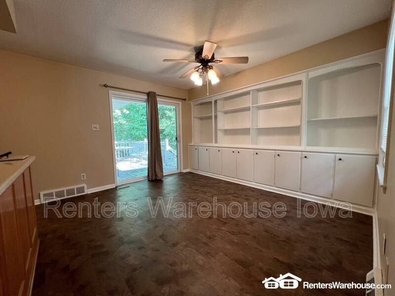 2501 Rocklyn Dr - Photo 6 of 17