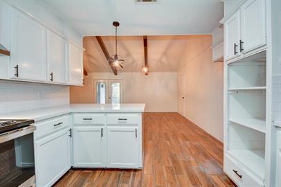 813 Richardson Dr - Photo 2 of 50