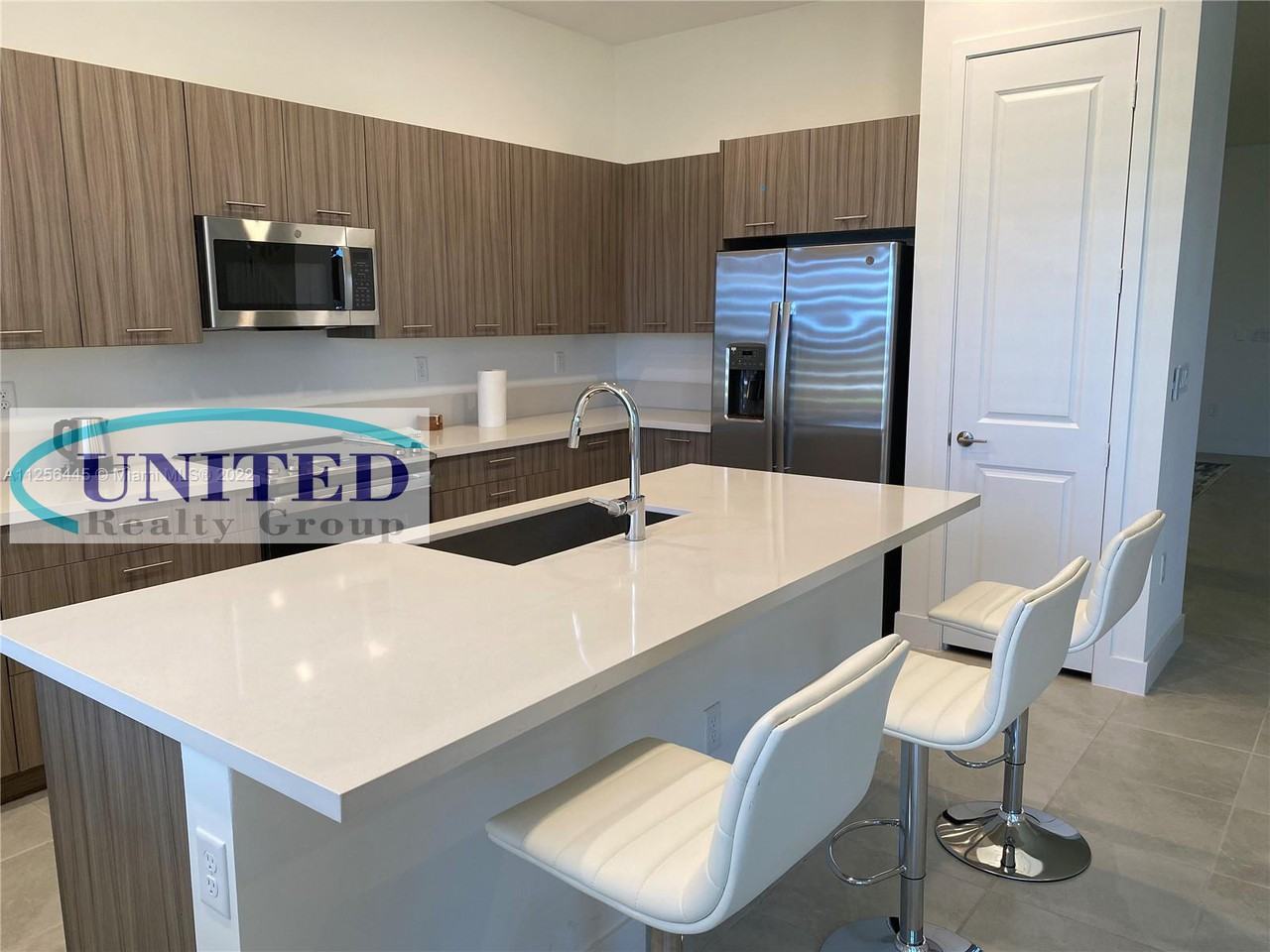 4400 Southwest 174th Avenue - Photo 2 of 4