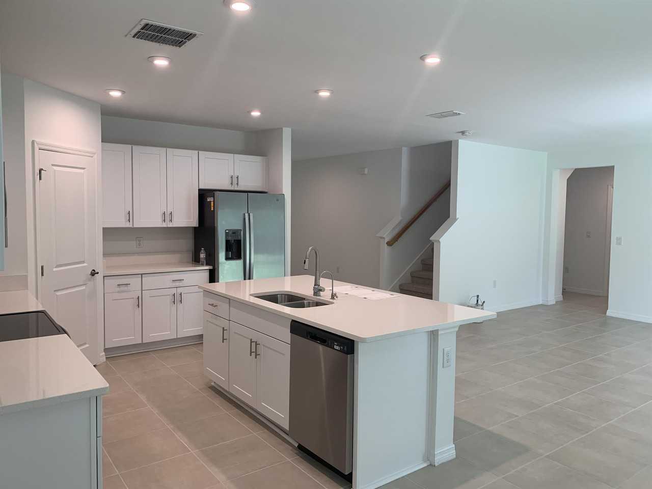 4234 Southern Vista Loop #1 - Photo 3 of 10