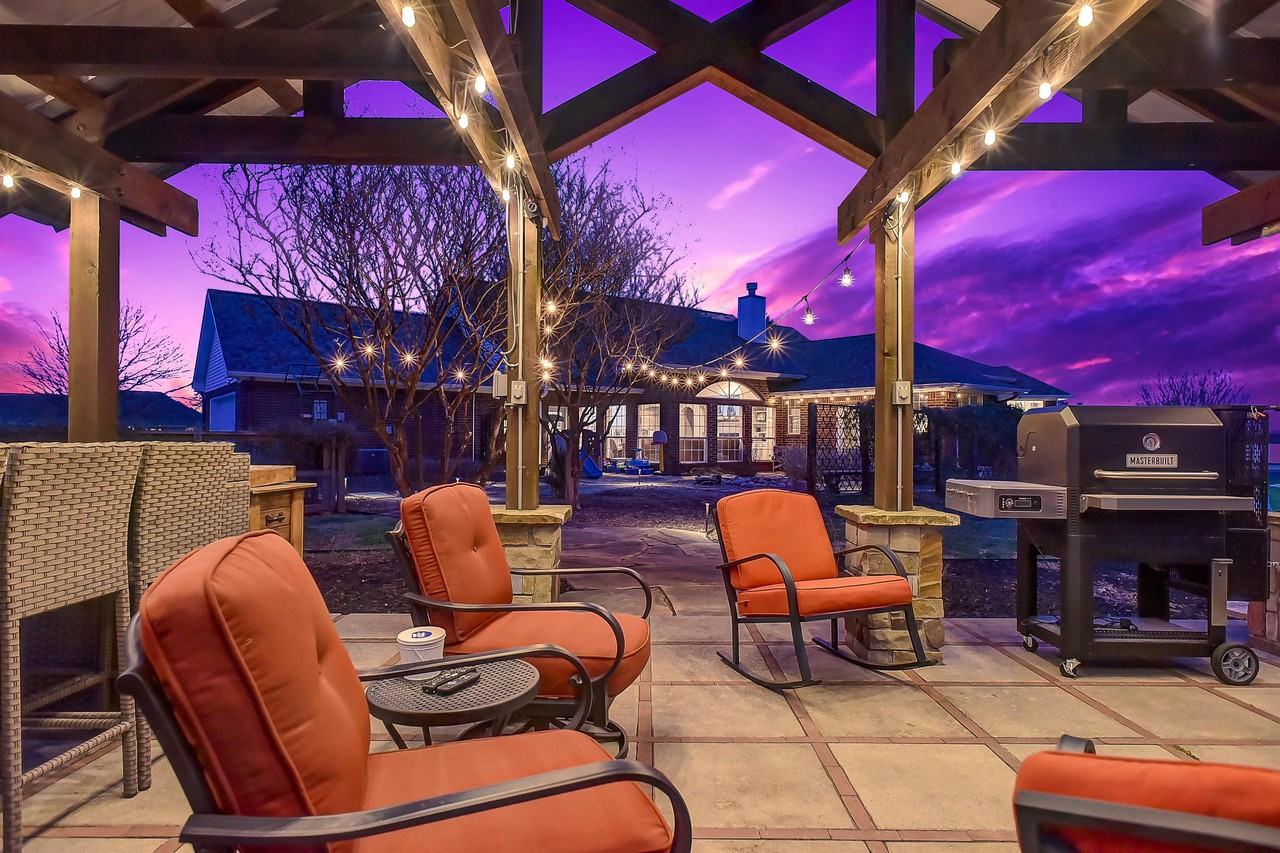 105 Golden Rd #1 - Photo 7 of 43