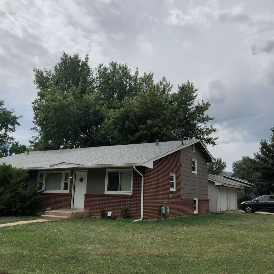 1101 Ash Dr #1101