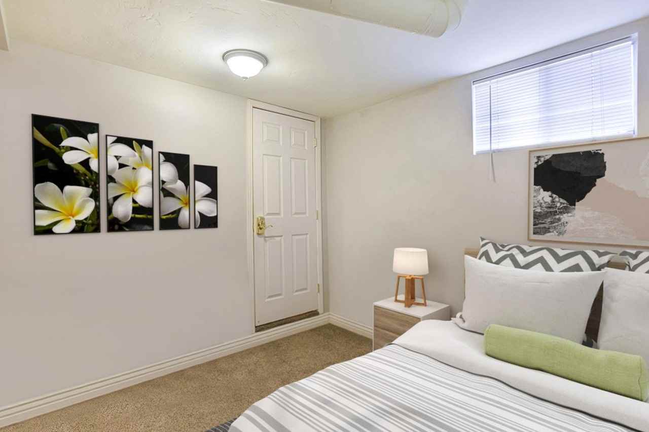 624 E 12th Ave - Photo 5 of 15