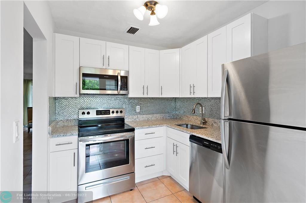 700 Layne Blvd #316 - Photo 2 of 18