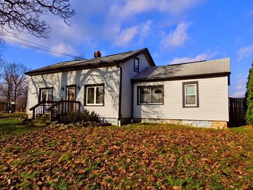 23781 Columbus Rd - Photo 2 of 26