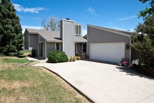 1300 Kirkwood Dr - Photo 2 of 20