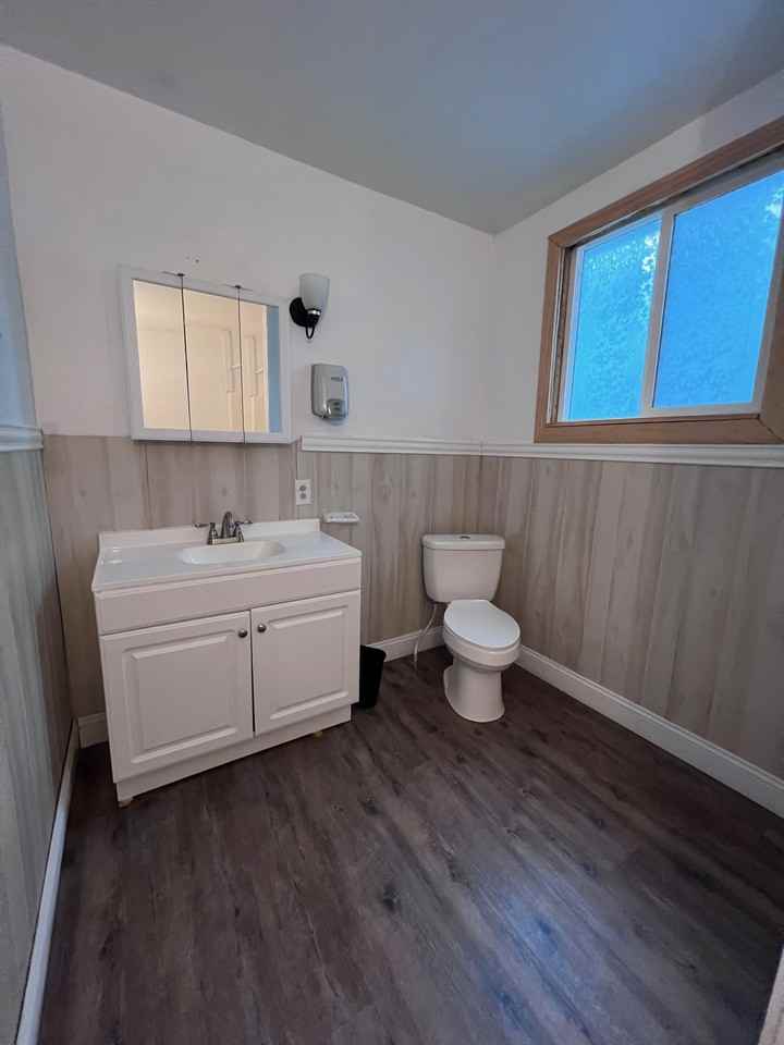 148 West Schuyler Street #1 - Photo 4 of 8