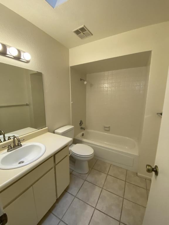 4017 Shadow Crest Rd - Photo 2 of 11