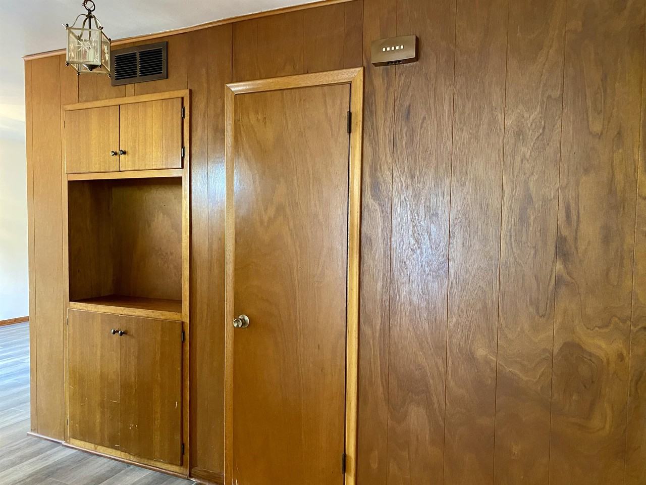 1615 Dudley Ct #1 - Photo 3 of 33