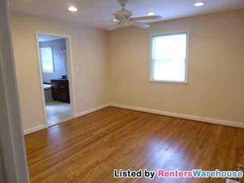 404 Homewood Rd - Photo 2 of 15