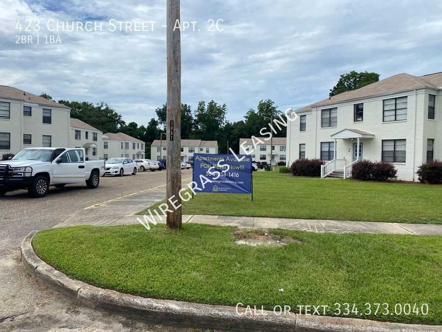 423 Church St #2C