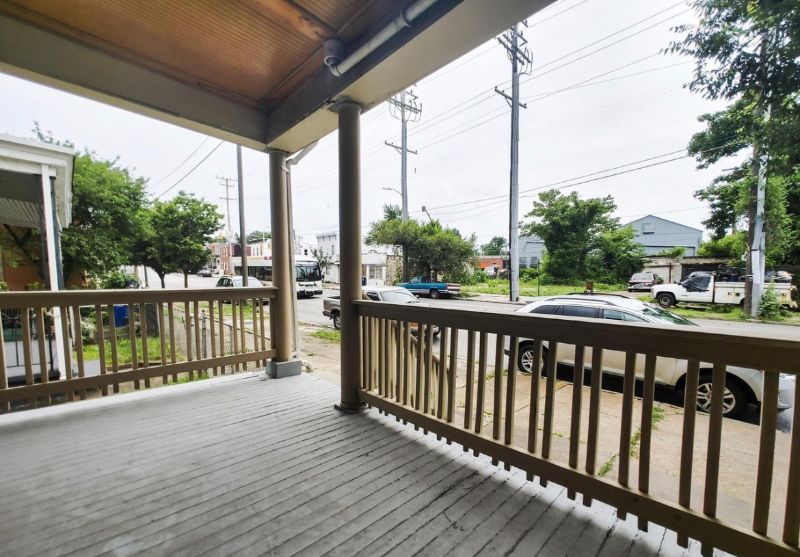 2123 Annapolis Rd - Photo 2 of 22