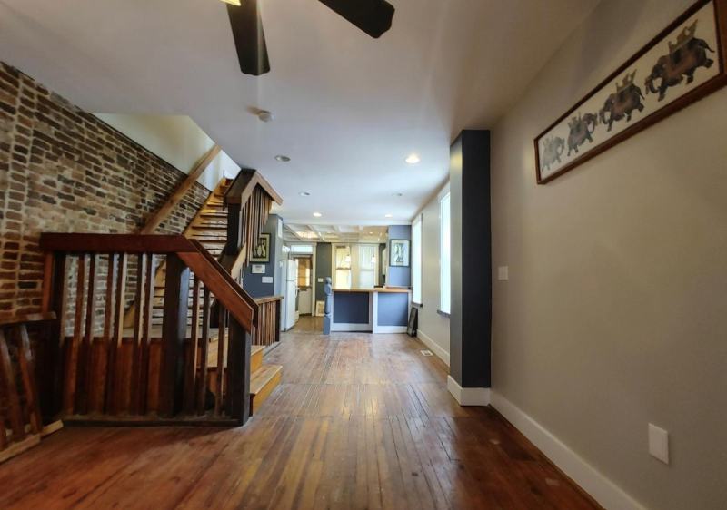 2123 Annapolis Rd - Photo 4 of 22