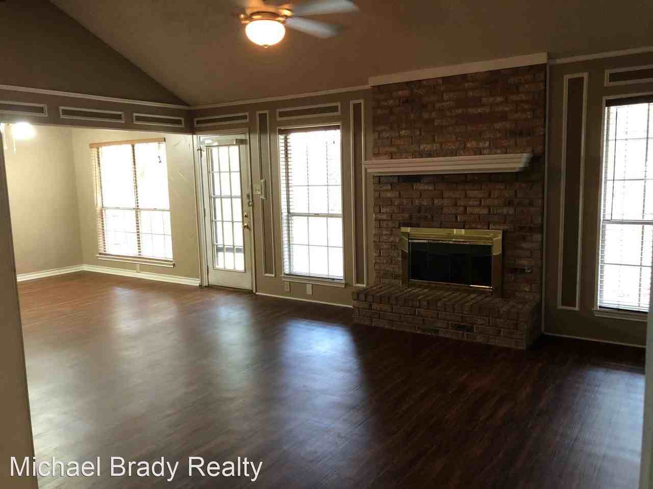 2128 Steeplewood Dr - Photo 2 of 11