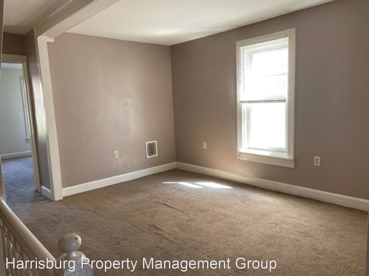 688 Market St - Photo 2 of 11