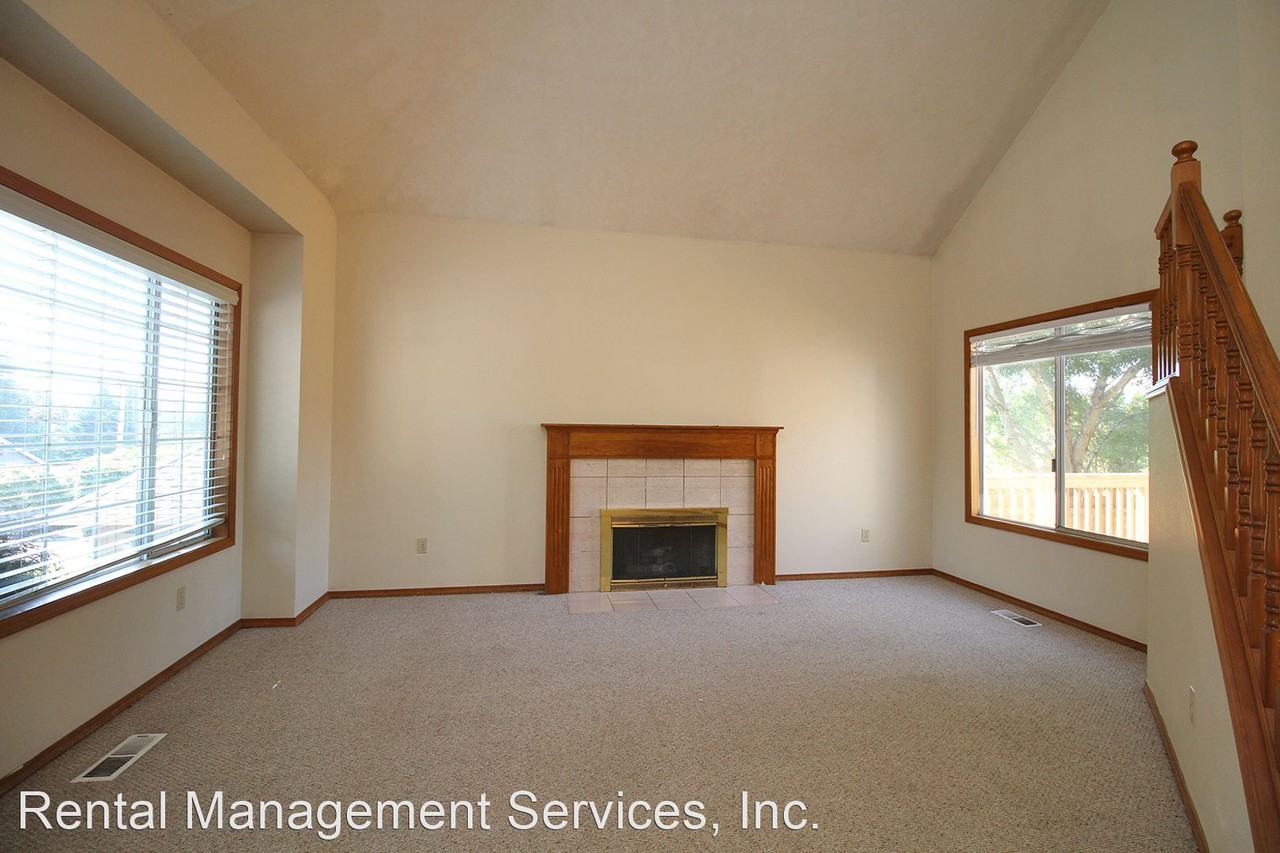 12425 Se 41st Ct - Photo 3 of 25