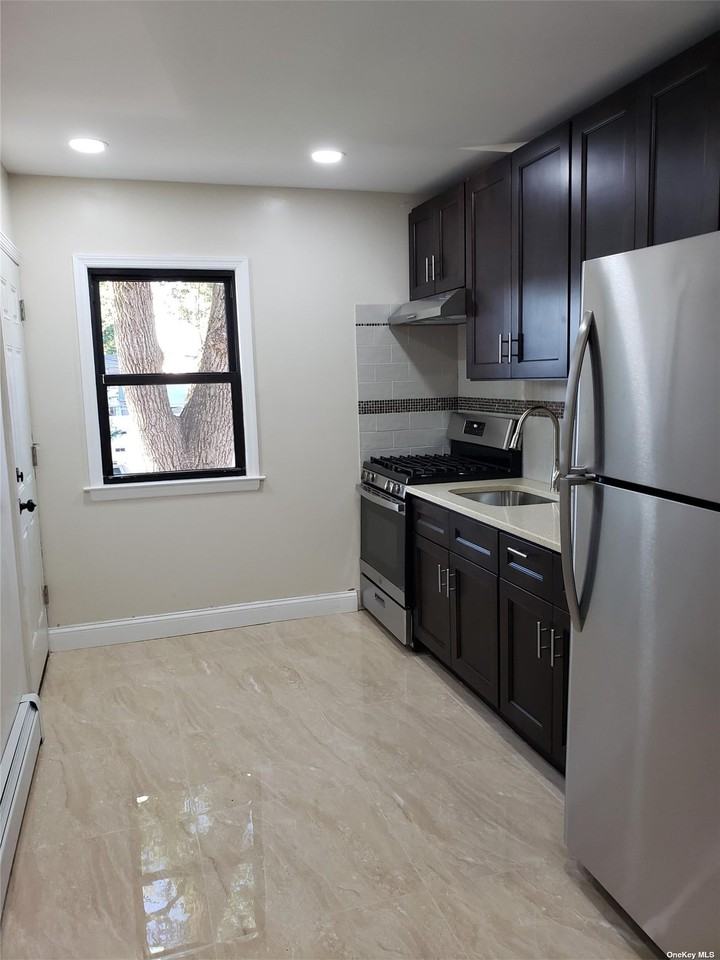 9421 210th St #2fl - Photo 3 of 15