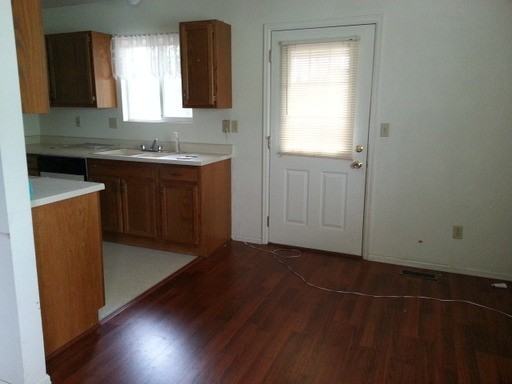 4702 Witches Hollow Ln - Photo 3 of 4