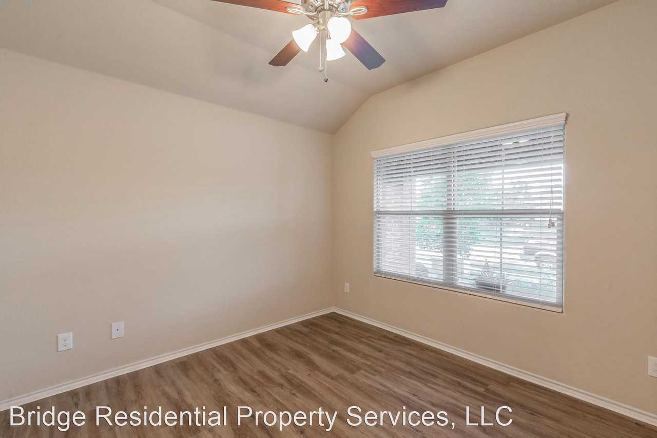 5141 Grayson Ridge Dr - Photo 3 of 30